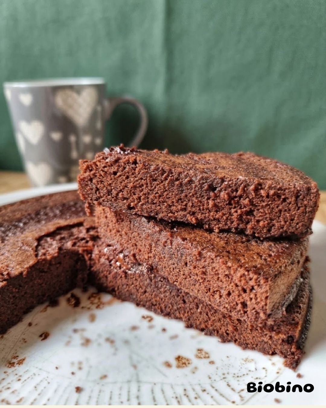 Gâteau au chocolat au micro-ondes (sans sucre ajouté) : la recette express de l'été