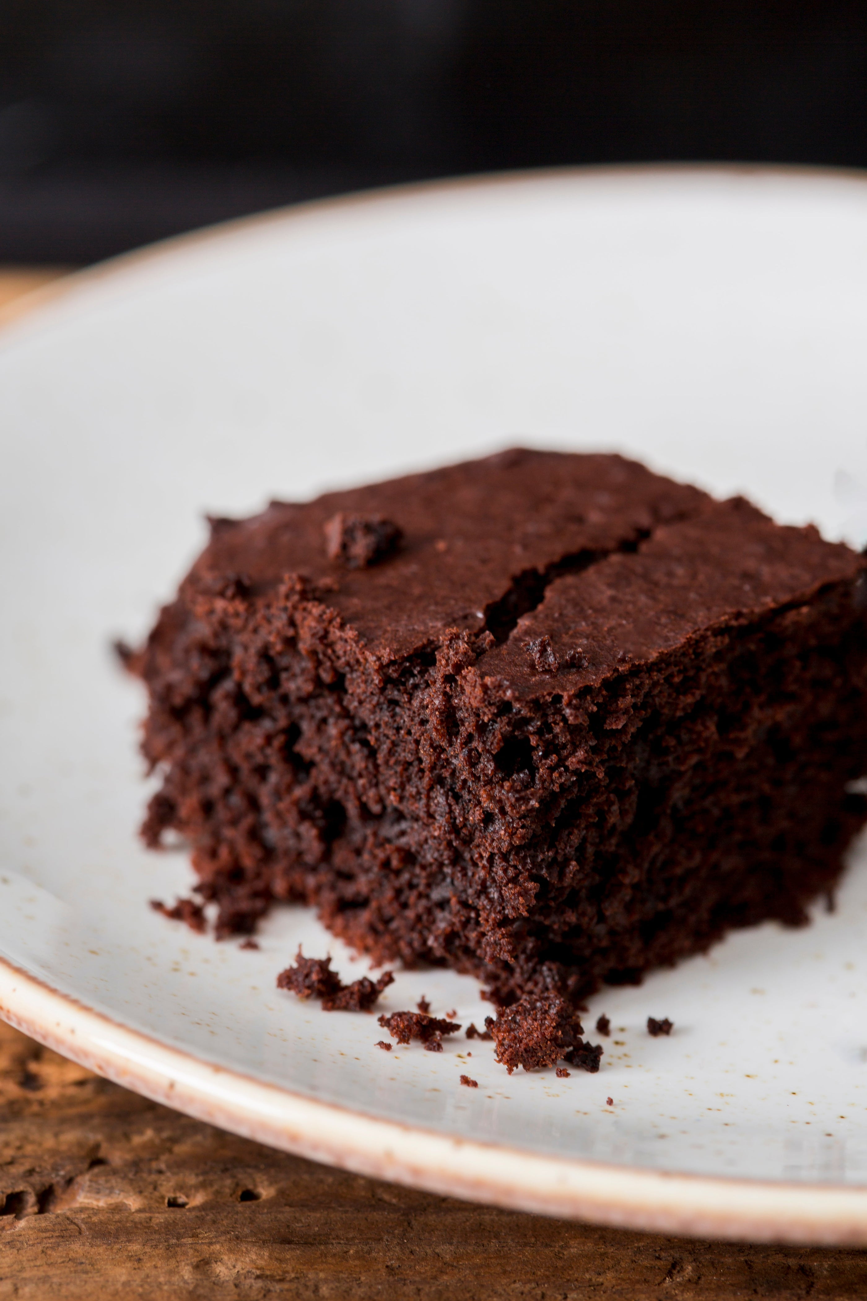 Image d'une part de gâteaux sans gluten au chocolat extrêmement moelleuse